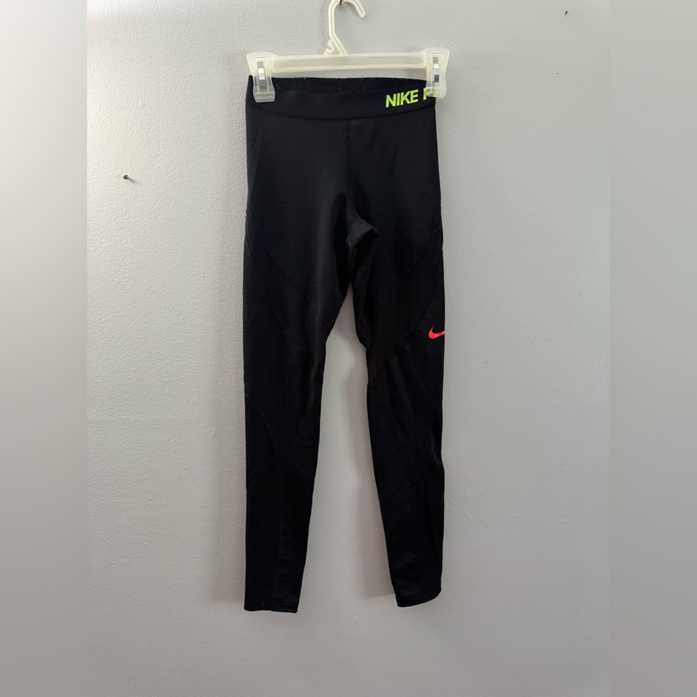 Nike‎ Black and Pink Leggings